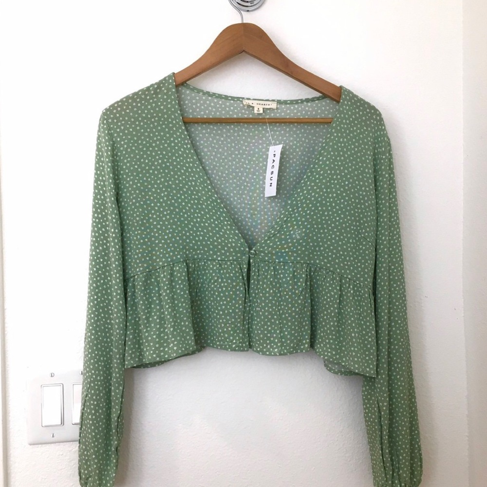 L.A. hearts long sleeve button front blouse